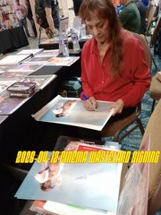 MICHELLE BAUER SCREAM QUEEN COLOR PHOTO AUTOGRAPHED MAGAZINE SHOOT 11×17