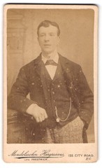 Photograph Mendelssohn Hargraves, London, 155 City Road, Young Man in Suit m