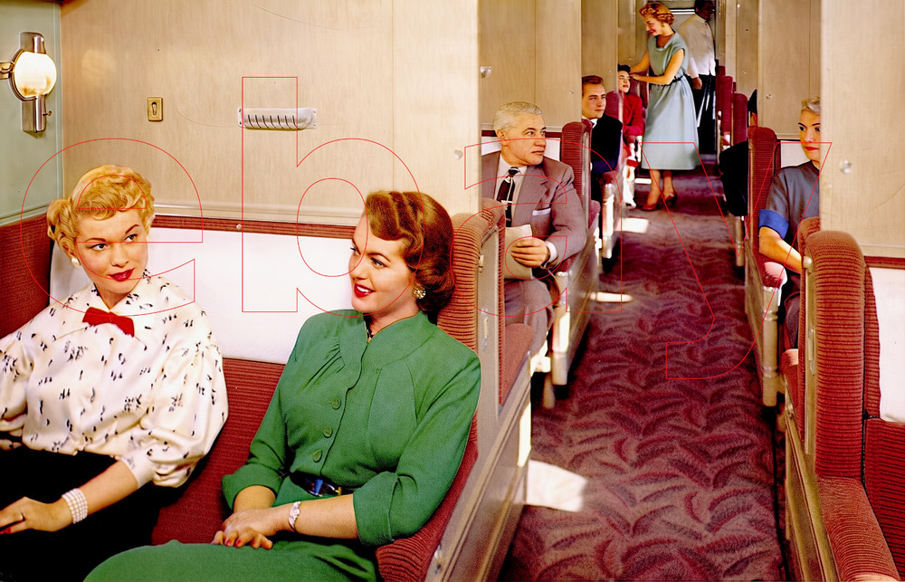 Photo Art Print of a Union Pacific Pullman car in day mode, 1950s
