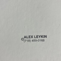 Flatiron Building Photograph – By Alex Leykin. Signed By The Artist 8×10