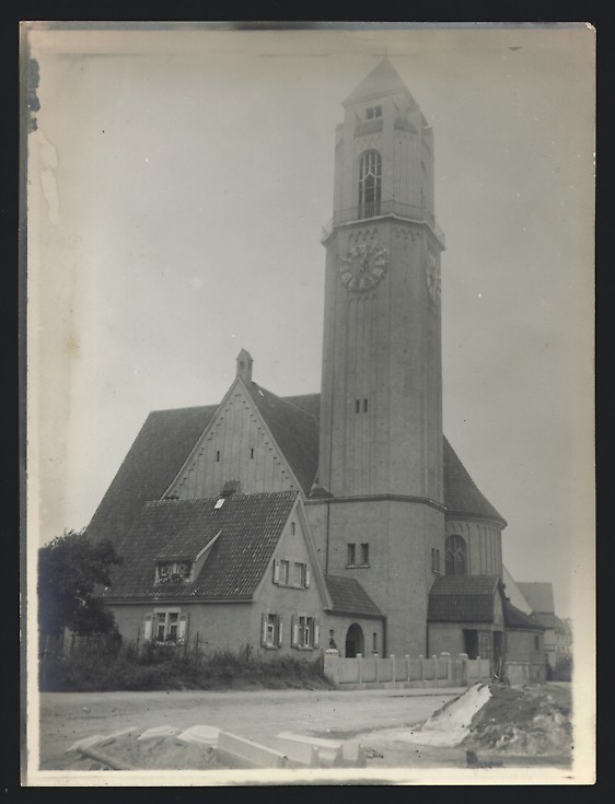 Photography Darmstadt, street by the Pauluskirche
