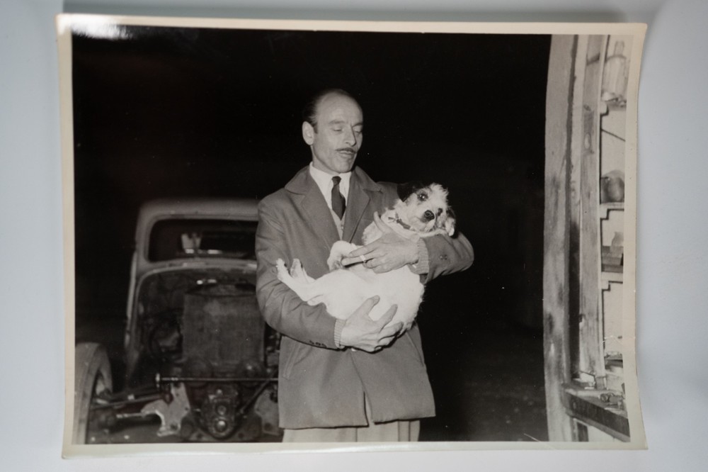 Authentic Vintage Photo Black and White Gelatin Silver Print 18x24cm France 1960