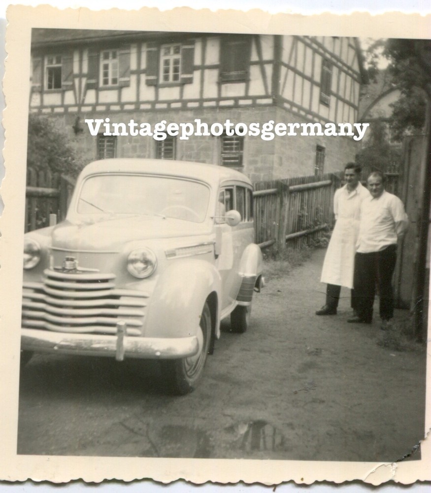 D1296 Foto 40er Jahre Auto PKW LKW Lieferwagen Kombi