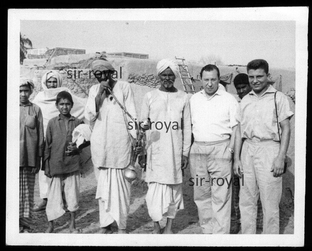Lahore in Pakistan 1959 – Locals with Hookah – 1950s – Photo 9x7cm