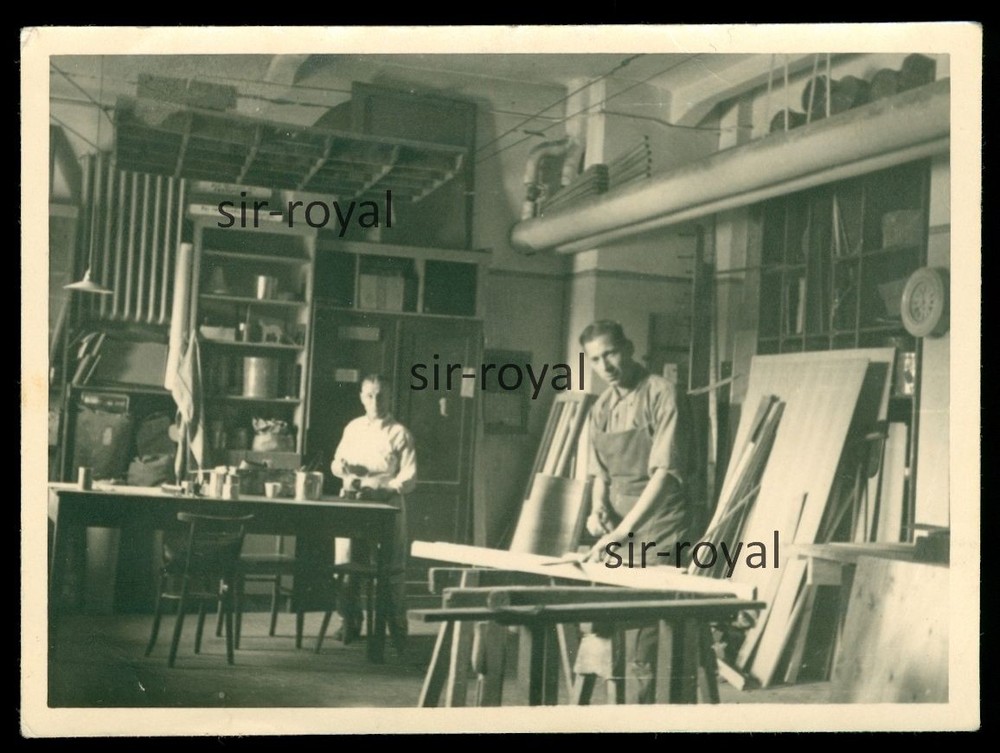 Worker in a Wooden Workshop – 1930s – Craft Profession Work – Photo 9x7cm