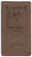 Photograph Arno Förster, Chemnitz, Südbahnstraße 12, Little Wanderer in Tra