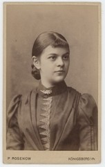 Königsberg portrait photography woman portrait Rosenow Berlin historical album