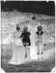 Glass Plate Old Photo Negative Black and White 9×12 cm Family France Children