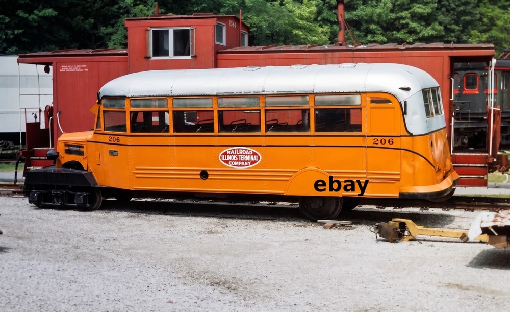 Photo Art Print Illinois Terminal Railway White Railbus 206 St. Louis, MO 1990