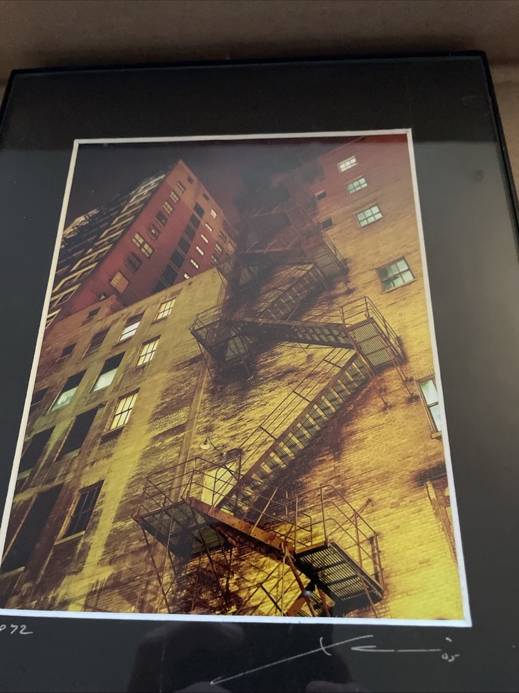 Xavier Nuez Alley no. 72, Zig Zag Chicago, IL. 2005 8”x10” Frame SH25