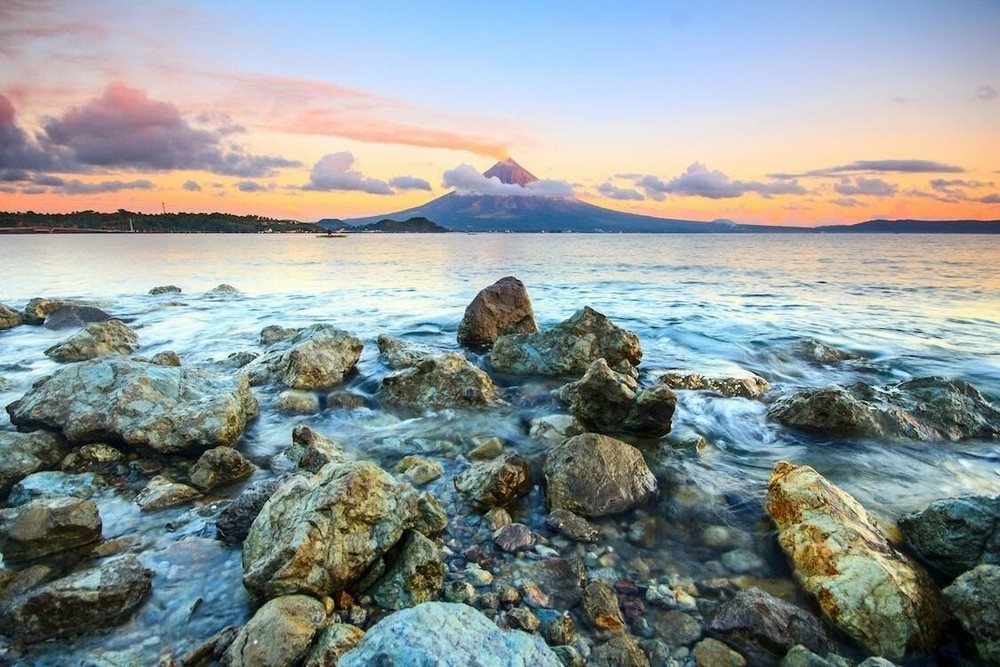 Digital Image Picture Photo Pic Wallpaper Background Water Rocks Brown Water Sea