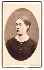 Photograph Lovell, Whitehaven, Wellington Row, Portrait of a Young Woman in the Dun