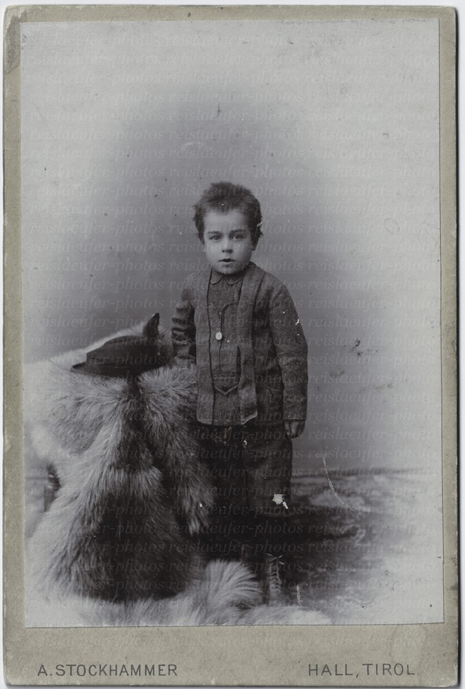 Tiroler Junge aus Hall. Original-Kabinett-Photo, um 1880