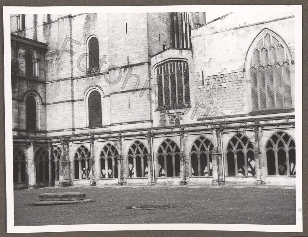 Photo England Ely Cathedral Cloister Courtyard Architecture 1959