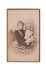 CDV Photo Fine Lady with Small Child Hanover 1880s