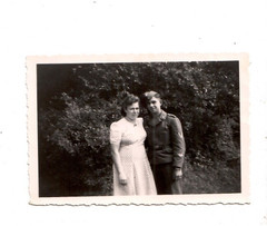 10060 Photo * Air Force Soldier with Woman * Memory Dedication Blankenburg 1944