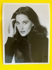 Connie Sellecca = original vintage press headshot photo = 7×9″