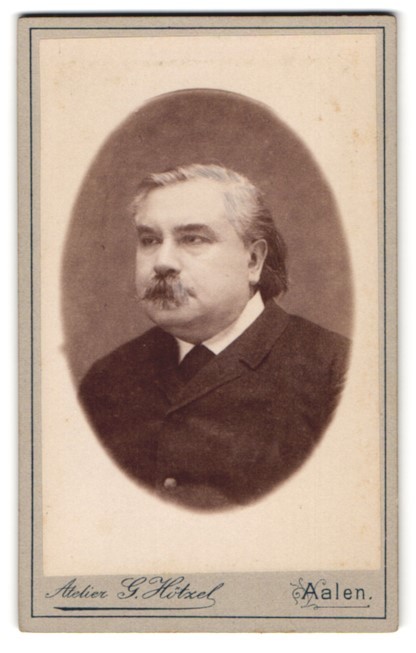 Photograph G. Hötzel, Aalen, near the Catholic. Church, Portrait of a Man with