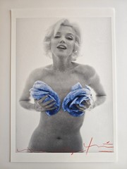 Bert Stern – Marilyn Monroe classic blue roses – signed