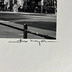 Flatiron Building Photograph – By Alex Leykin. Signed By The Artist 8×10
