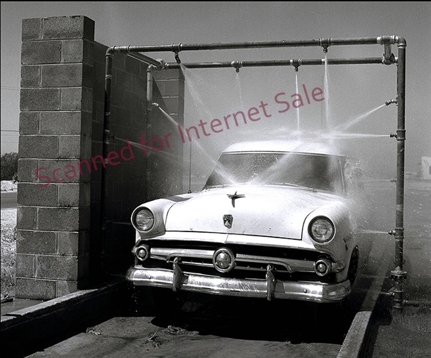 Vintage Photo 1952 ~ First CAR WASH ~ Texas Ford Fordor
