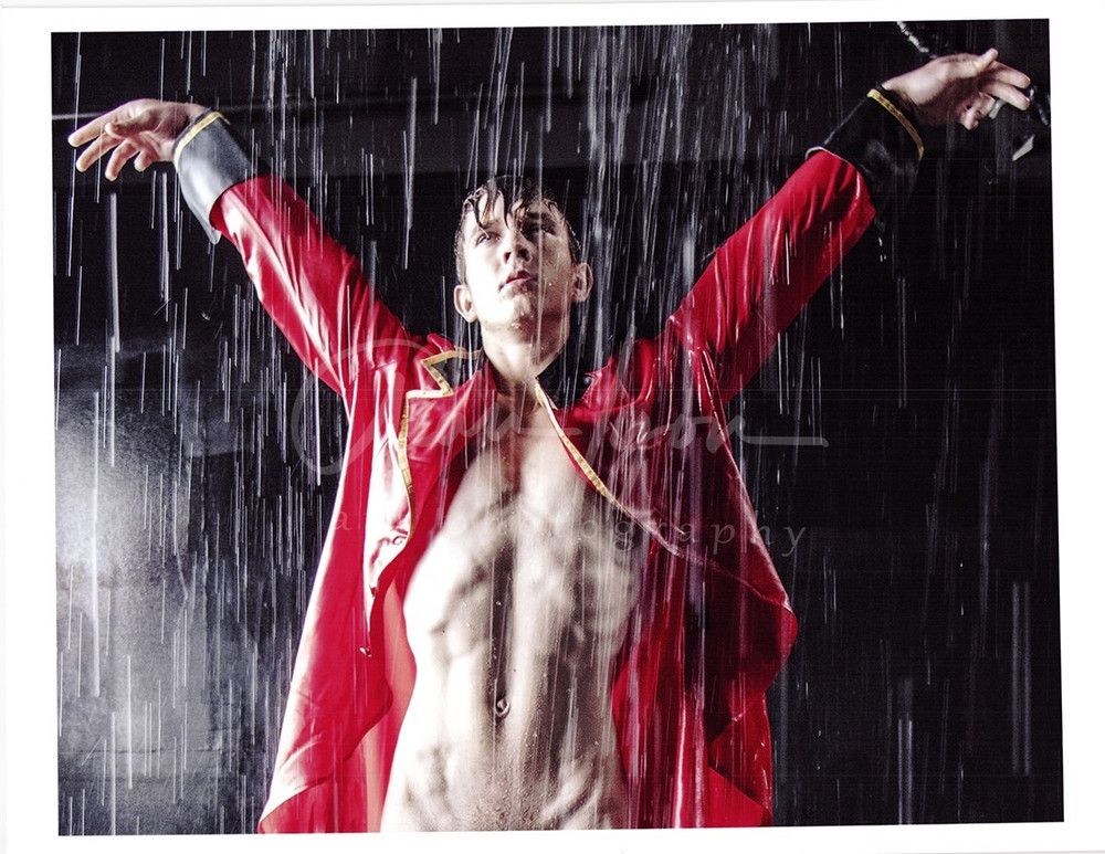 11 X 8.5 Alan Lyon Original Male Photo gay interest (4) Eelvis arms up