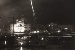 Bruce Cratsley – Venice Fireworks, 1982 Selenium-Toned Gelatin Silver Print