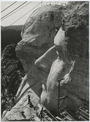 Richard W. Hufnagle: Mount Rushmore, c. 1935 / VINTAGE / STAMPED!