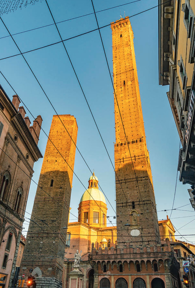 Digital photography- Italy, Bologna- Image (for print, or just as a wallpaper)