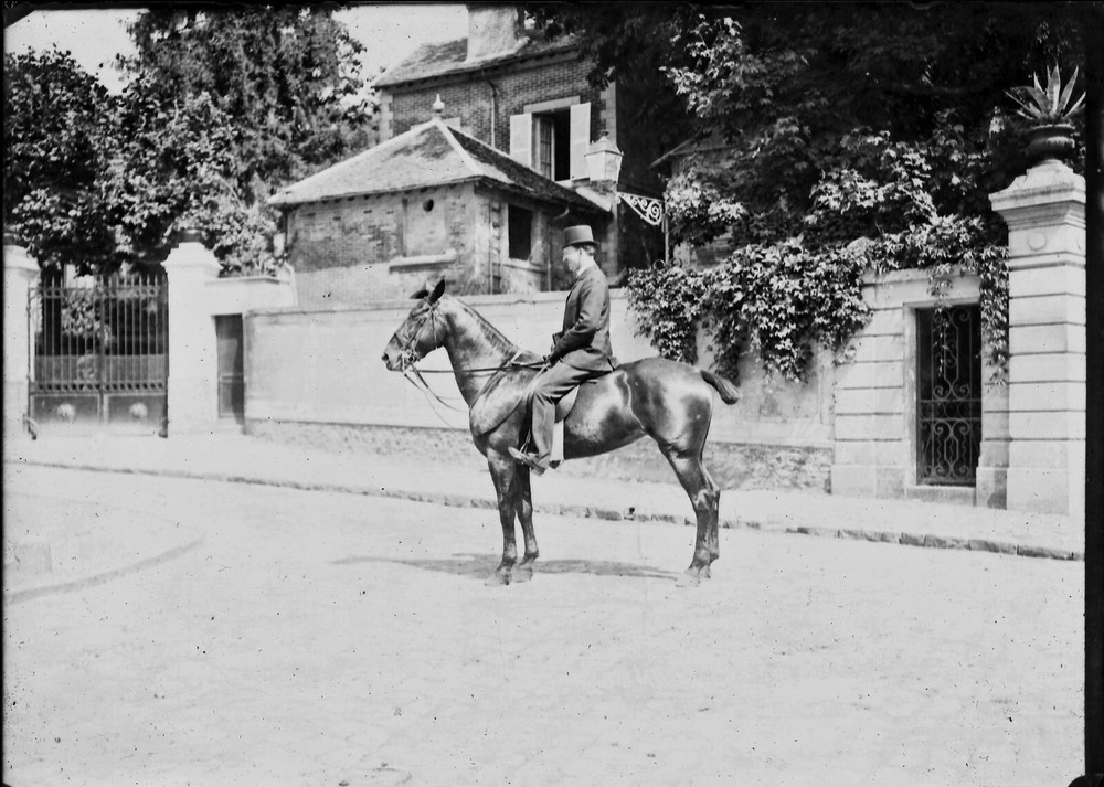 Vintage Photo Glass Plate Negative 13X18 Cm Man With Hat Horse
