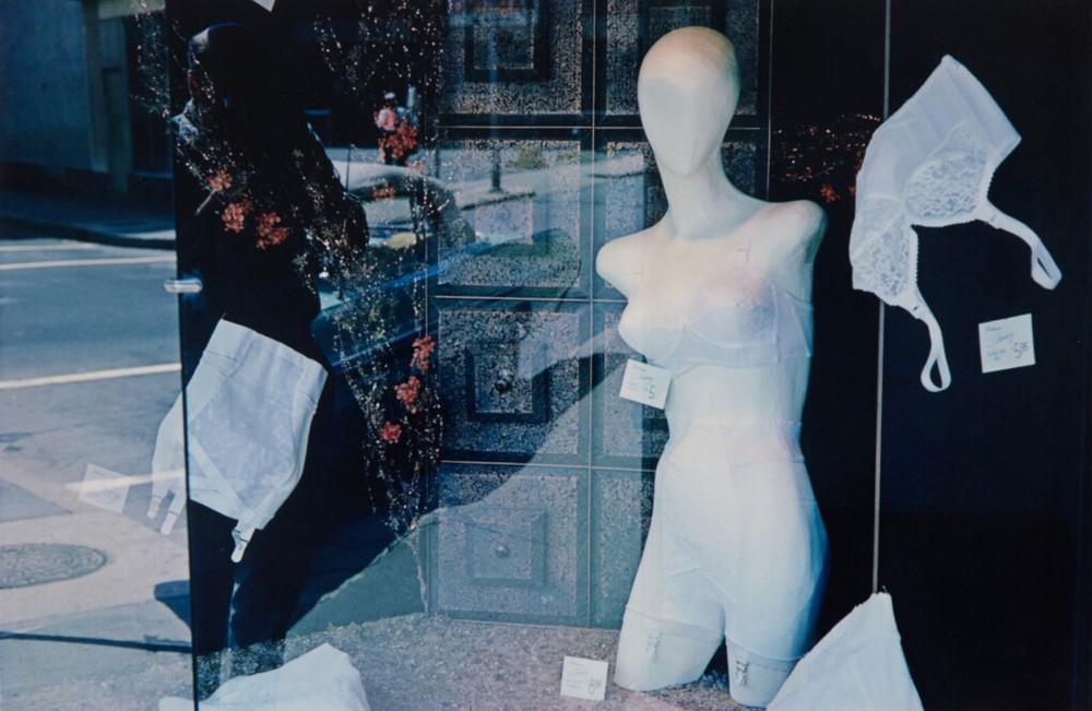 Harry CALLAHAN: Lingerie, Providence, 1962 / Dye-transfer / SIGNED!