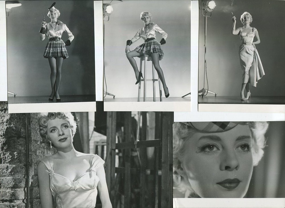 Vera Norman 5 Original Photographs 18*13 Cm And 12*9 Cm