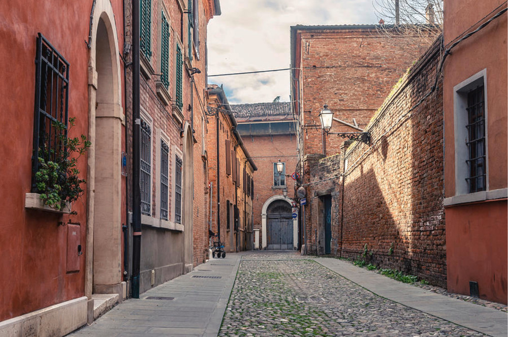 Digital photography- Italy,Ferrara- Image (for print, or just as a wallpaper)