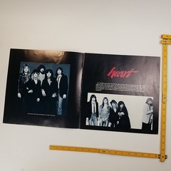 HEART 1980 BEBE LE STRANGE WORLD TOUR 20 PAGE PROGRAM PHOTOS ANN & NANCY WILSON