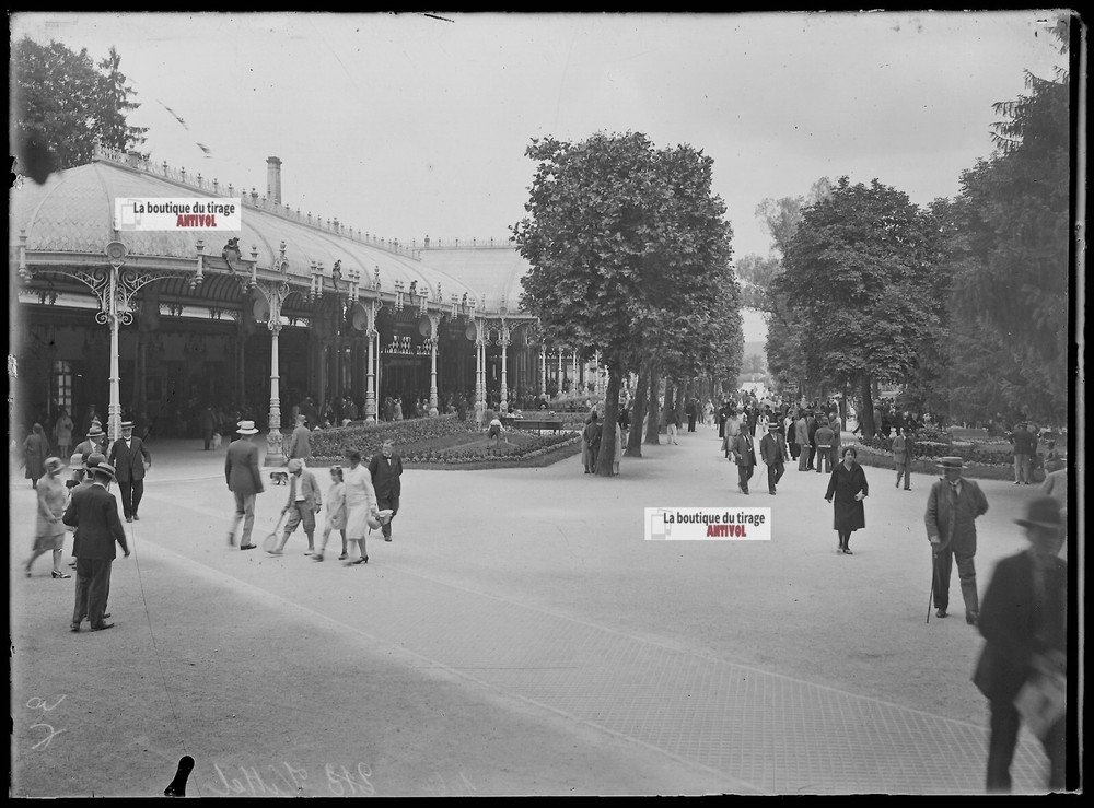 Antique Glass Negative Black and White 13×18 cm Vittel Thermal Baths Gallery
