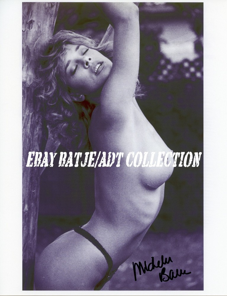 MICHELLE BAUER SCREAM QUEEN 8 1/2 x 11 PHOTO MB003 AUTOGRAPHED