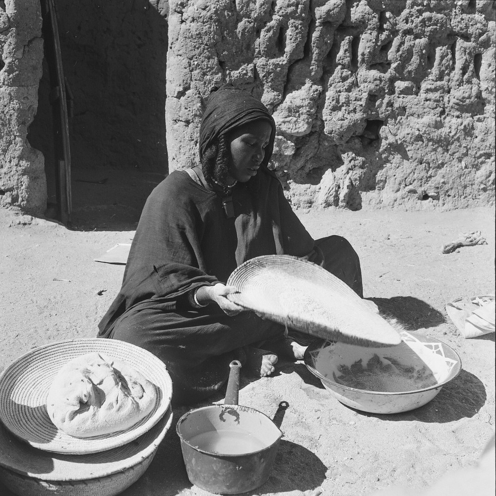 Photo On BARYTE Paper Algeria 1960 Size 40x40cm