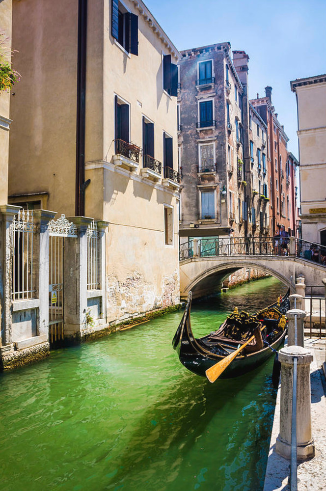 Digital photography- Venice,Italy (for print or just as a wallpaper)
