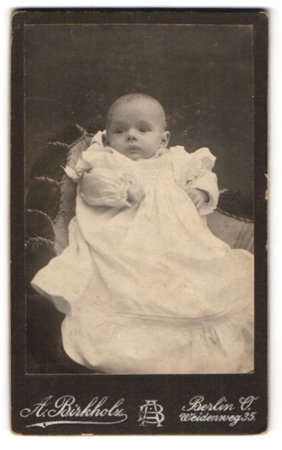Photograph A. Birkholz, Berlin O., Weidenweg 35, Little Baby with Amazing Bl