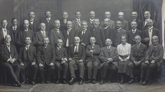 Old Picture Family Photo Hermann Arthur Lindacher Men Woman around 1900