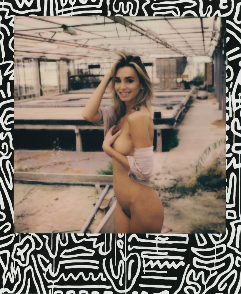 Original ART Nude Polaroid Dominika by Herr Merzi #026