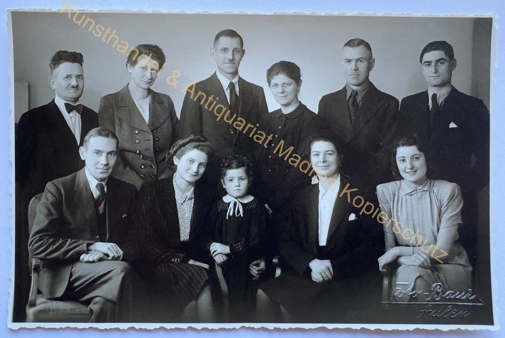 orig. Photo postcard Aalen family around 1930