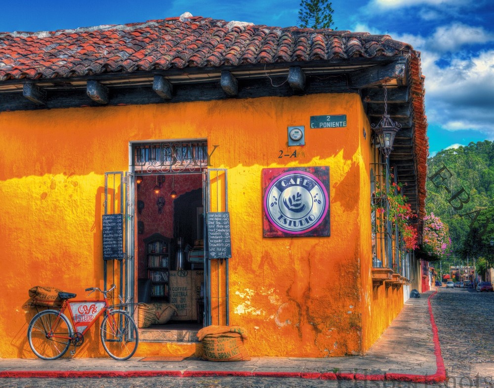 11X14 PHOTO, OF CAFE ESTUDIO ANTIGUA GUATEMALA, Guatemalan