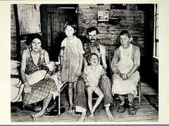 Walker Evans Art Photo Print Card – Bud Fields And Family Alabama 1936 4.25”x6”