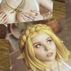 Contemporary Pinup Girl 4×6 Photo – Princess Zelda Cosplay – Blonde Female Form