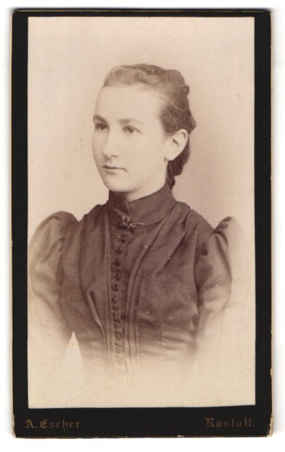Photograph Aug. Escher, Rastatt, next to the castle, portrait of a young woman i