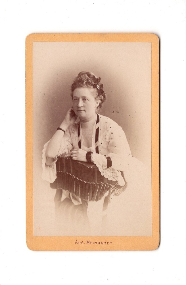 Aug. Meinhardt CDV photo fine lady with dedication-Hermanstadt Sibiu 1875