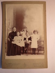 Buffalo New York USA – Gretchen Ebel born Ebel ? Wife & 4 Kids / Cab