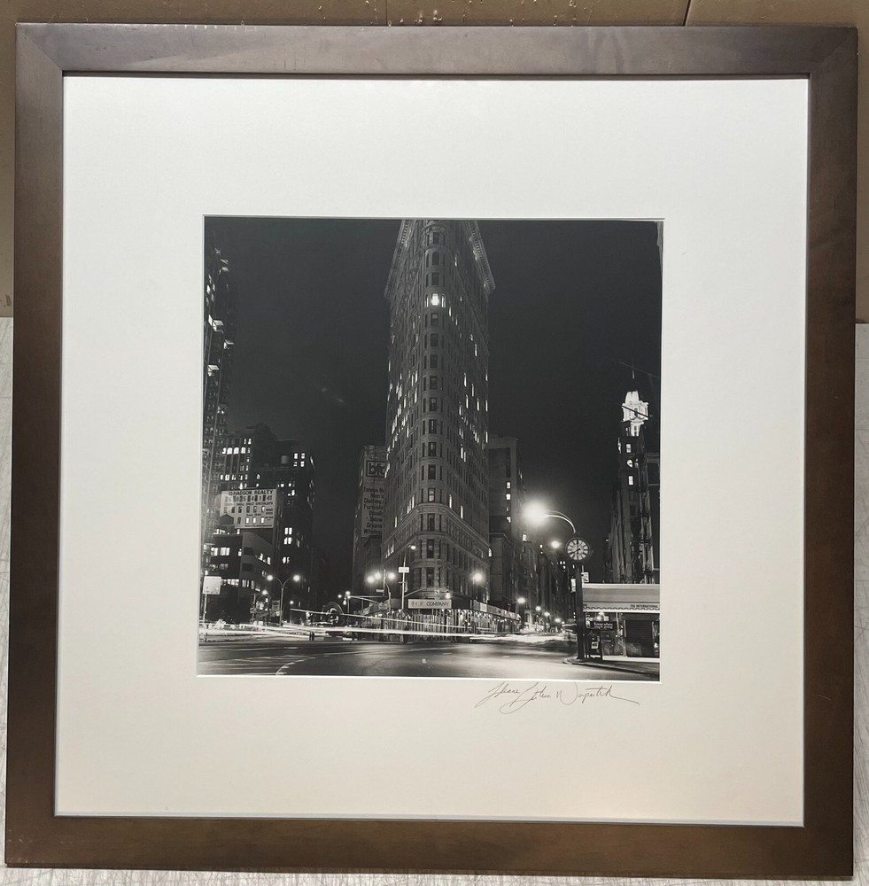 ILEANE BERNSTEIN NAPRSTEK ‘Street Life FLATIRON Building’ NEW YORK CITY Photo