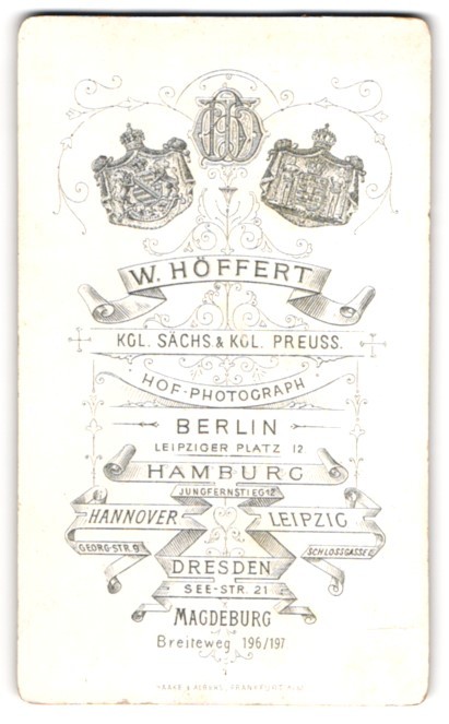 Photograph W. Höffert, Berlin, royal coat of arms next to monogram of photographer